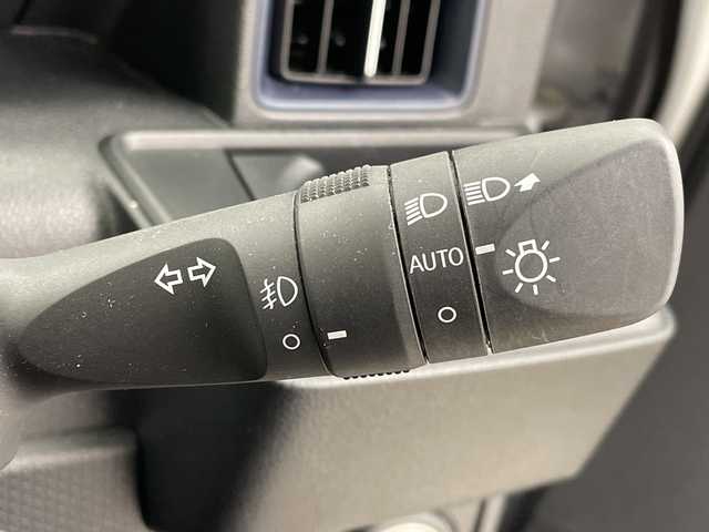 ダイハツ タント カスタム RS 三重県 2024(令6)年 0.8万km ブラックマイカメタリック/シャイニングホワイトパール /禁煙車//純正9インチDA//Bluetooth/AppleCarPray/AndroidAuto/HDMI/USB//ハーフレザーシート//前席シートヒーター//バックカメラ//両側パワースライドドア//前後ドライブレコーダー//電動パーキング//オートハイビーム//フルセグ//純正15インチAW