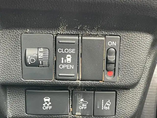 ホンダ フリード＋ G 道央・札幌 2018(平30)年 7.9万km フォレストグリーンパール ワンオーナー/社外メモリーナビ/CD/DVD/BT/フルセグ/CMBS/横滑り防止装置/アダプティブクルーズコントロール/ヒルスタートアシスト/レーンキープアシスト/バックカメラ/ビルトインETC/ドライブレコーダー/アイドリングストップ/ECONモード/片側パワースライドドア/ステアリングリモコン/レーダー探知機/プッシュスタート/スマートキー/ハロゲンヘッドライト/ヘッドライトレベライザー/電動格納ミラー/ウィンカーミラー/純正フロアマット/ドアバイザー/社外エンジンスターター