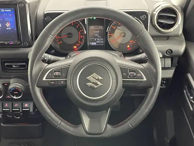 スズキ ジムニー XC 愛知県 2018(平30)年 6.4万km ジャングルグリーン 社外８型ナビ　フルセグＴＶ　禁煙　シートヒーター　クルーズコントロール　デュアルセンサーブレーキ　衝突軽減　車線逸脱　ＬＥＤオートライト　フォグランプ　背面タイヤ　純正マッドフラップ　純正フロアマット