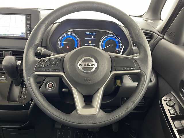 日産 ルークス ハイウェイスター X 愛知県 2021(令3)年 3.6万km チタニウムグレーメタリック 純正ナビ/全方位カメラ/片側パワースライド/バックカメラ/コーナーセンサー/純正アルミホイール/LEDヘッドライト/衝突軽減システム/CD/Bluetooth/ステアリングスイッチ/スマートキー/プッシュスタート