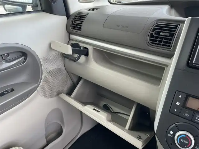 ダイハツ タント X SAⅡ 富山県 2015(平27)年 6万km シルキーブルーP ワンオーナー／/純正ナビ／/フルセグＴＶ／/ＤＶＤ再生／/Ｂｌｕｅｔｏｏｔｈ／/バックカメラ／/両側パワースライドドア／/スマートキー／/スマートアシスト／/ＥＴＣ／/アイドリングストップ／/衝突軽減ブレーキ