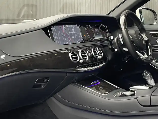 メルセデス・ベンツ Ｓ３００ ハイブリッド AMGライン 長野県 2016(平28)年 2.9万km ダイヤモンドホワイト パノラミックスライディングルーフ/ＨＵＤ（ヘッドアップディスプレイ）/パフュームアトマイザー/ブラックレザーシート/シートヒーター（F/R）/D/Nメモリ付きパワーシート/電動チルトステアリング/純正HDDナビゲーション/フルセグテレビ/３６０°ビューカメラ/オートトランク/レーダーセーフティパッケージ/ＬＥＤヘッドライト/キーレスゴー/ETC2.0/保証書・取説・スペアキー