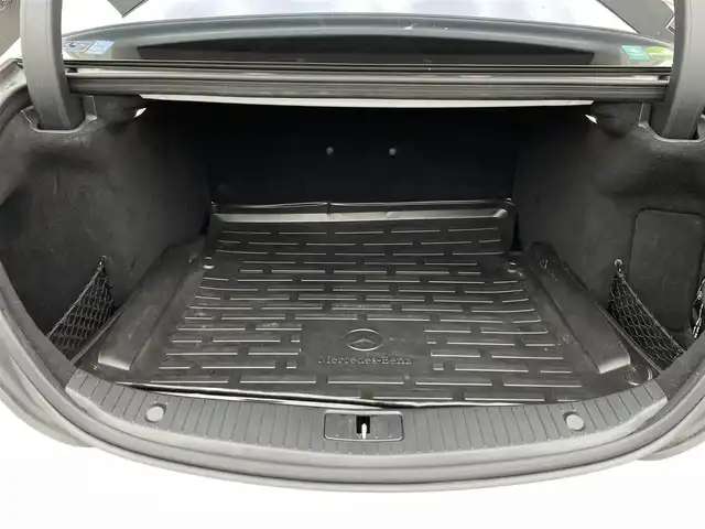 メルセデス・ベンツ Ｓ３００ ハイブリッド AMGライン 長野県 2016(平28)年 2.9万km ダイヤモンドホワイト パノラミックスライディングルーフ/ＨＵＤ（ヘッドアップディスプレイ）/パフュームアトマイザー/ブラックレザーシート/シートヒーター（F/R）/D/Nメモリ付きパワーシート/電動チルトステアリング/純正HDDナビゲーション/フルセグテレビ/３６０°ビューカメラ/オートトランク/レーダーセーフティパッケージ/ＬＥＤヘッドライト/キーレスゴー/ETC2.0/保証書・取説・スペアキー