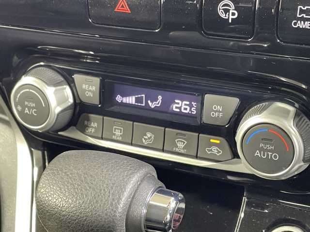 日産 セレナ ハイウェイスター Vセレクション 神奈川県 2018(平30)年 3万km ブリリアントホワイトパール 純正9型SDナビゲーション【MM518D-L】/AM　FM　Bluetooth　CD　DVD/アラウンドビューモニター/純正11型フリップダウンモニター/両側パワースライドドア/プロパイロット/ビルトインETC/純正ドラレコ【DJ4-D】/純正フロアマット/ステアリングスイッチ/電動パーキングブレーキ/ブレーキオートホールド/プッシュスタート/スマートキー/スペアキー/取扱説明書/パーキングアシスト/サンシェード/USB×2/LEDヘッドライト/純正16インチアルミホイル/ドアバイザー/電動格納ミラー/エマージェンシーブレーキ/車線逸脱警報