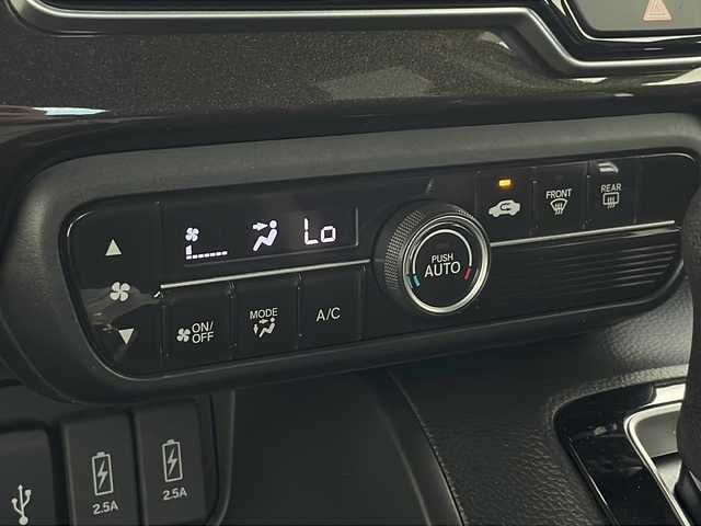 ホンダ Ｎ ＢＯＸ カスタム G L ホンダセンシング 千葉県 2019(令1)年 3.5万km シャイニンググレーM ホンダセンシング/　衝突被害軽減システム/レーンキープアシスト/　レーダークルーズコントロール/コーナーセンサー（後のみ）/社外7インチSDナビ（CN-RA05D）/　（Bluetooth/CD/DVD/USB/フルセグTV）/バックカメラ/純正ビルトインETC/社外ドライブレコーダー（前後）/アイドリングストップ/パワーステアリング/片側パワースライドドア/社外フロアマット/オートライト/LEDヘッドライト/純正14インチアルミホイール