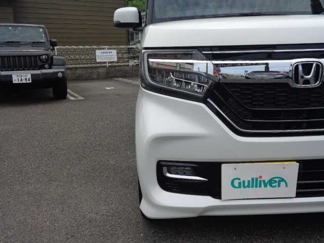 ホンダ Ｎ ＢＯＸ カスタム G L ホンダセンシング 鹿児島県 2019(令1)年 1.1万km プラチナホワイトパール ワンオーナー/ホンダセンシング/純正エントリーインターナビゲーション（VXM-194Ci)/Ｂluetooth.CD.SD再生.USB通信.USB充電2口/ナビ装着パッケージ　8スピーカー/ステアリングリモコン/バックカメラ/クルーズコントロール/ビルトインETC（新セキュリティ）/両側パワースライドドア/社外前後ドラレコ（ＷＤＲ）/オートライト/オートリトラクタミラー/降車時オートロック/リモコンキー　Ｘ2/取扱説明書　ナビ取説　ETC取説　保証書有り