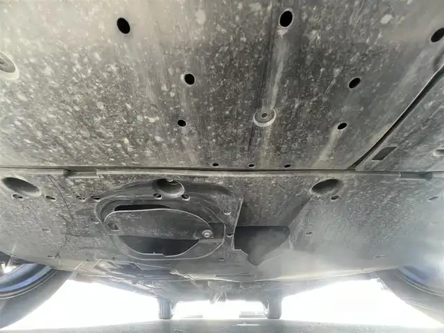 マツダ デミオ XD ツーリング Lパッケージ 秋田県 2015(平27)年 8.3万km スノーフレイクホワイトパールマイカ ターボ/４WD/衝突軽減システム/LEDヘッドライト/純正SDナビ（DVD/CD再生可能）/フルセグ/バックカメラ/マツダ純正１６インチアルミ（夏タイヤ装着）/スマートキー/アイドリングストップ/プッシュスタート/マツダ・レーダークルーズコントロール追従走行無/オートマチックハイビーム/レーンキープアシスト/MTモード付AT/ステアリングスイッチ/ビルトインETC/ブラインドスポットモニター/パドルシフト/純正エンジンスターター/純正フロアマット/社外ドアバイザー/オートライト/オートエアコン/パワーステアリング/パワーウィンドウ/横滑り防止/盗難防止装置/寒冷地仕様/電動格納ウィンカーミラー/キーレスエントリー/保証書/取扱説明書/記録簿/スペアキー1本有