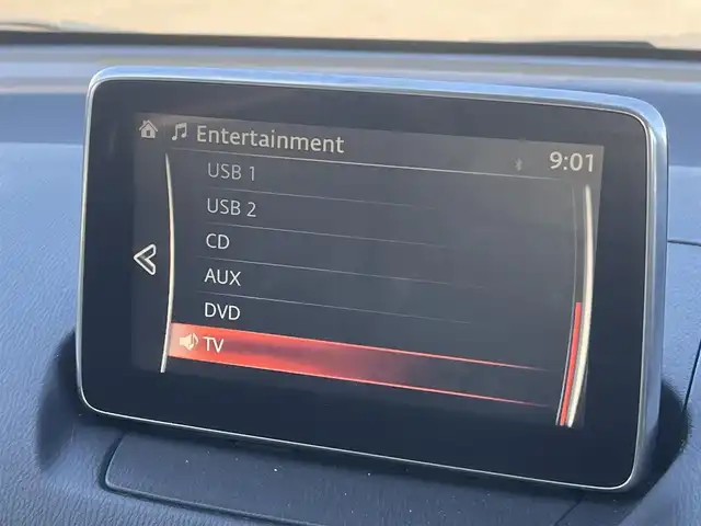 マツダ デミオ XD ツーリング Lパッケージ 秋田県 2015(平27)年 8.3万km スノーフレイクホワイトパールマイカ ターボ/４WD/衝突軽減システム/LEDヘッドライト/純正SDナビ（DVD/CD再生可能）/フルセグ/バックカメラ/マツダ純正１６インチアルミ（夏タイヤ装着）/スマートキー/アイドリングストップ/プッシュスタート/マツダ・レーダークルーズコントロール追従走行無/オートマチックハイビーム/レーンキープアシスト/MTモード付AT/ステアリングスイッチ/ビルトインETC/ブラインドスポットモニター/パドルシフト/純正エンジンスターター/純正フロアマット/社外ドアバイザー/オートライト/オートエアコン/パワーステアリング/パワーウィンドウ/横滑り防止/盗難防止装置/寒冷地仕様/電動格納ウィンカーミラー/キーレスエントリー/保証書/取扱説明書/記録簿/スペアキー1本有