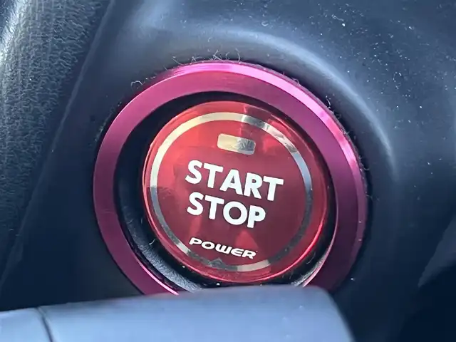 マツダ デミオ XD ツーリング Lパッケージ 秋田県 2015(平27)年 8.3万km スノーフレイクホワイトパールマイカ ターボ/４WD/衝突軽減システム/LEDヘッドライト/純正SDナビ（DVD/CD再生可能）/フルセグ/バックカメラ/マツダ純正１６インチアルミ（夏タイヤ装着）/スマートキー/アイドリングストップ/プッシュスタート/マツダ・レーダークルーズコントロール追従走行無/オートマチックハイビーム/レーンキープアシスト/MTモード付AT/ステアリングスイッチ/ビルトインETC/ブラインドスポットモニター/パドルシフト/純正エンジンスターター/純正フロアマット/社外ドアバイザー/オートライト/オートエアコン/パワーステアリング/パワーウィンドウ/横滑り防止/盗難防止装置/寒冷地仕様/電動格納ウィンカーミラー/キーレスエントリー/保証書/取扱説明書/記録簿/スペアキー1本有