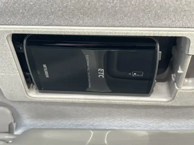 マツダ デミオ XD ツーリング Lパッケージ 秋田県 2015(平27)年 8.3万km スノーフレイクホワイトパールマイカ ターボ/４WD/衝突軽減システム/LEDヘッドライト/純正SDナビ（DVD/CD再生可能）/フルセグ/バックカメラ/マツダ純正１６インチアルミ（夏タイヤ装着）/スマートキー/アイドリングストップ/プッシュスタート/マツダ・レーダークルーズコントロール追従走行無/オートマチックハイビーム/レーンキープアシスト/MTモード付AT/ステアリングスイッチ/ビルトインETC/ブラインドスポットモニター/パドルシフト/純正エンジンスターター/純正フロアマット/社外ドアバイザー/オートライト/オートエアコン/パワーステアリング/パワーウィンドウ/横滑り防止/盗難防止装置/寒冷地仕様/電動格納ウィンカーミラー/キーレスエントリー/保証書/取扱説明書/記録簿/スペアキー1本有