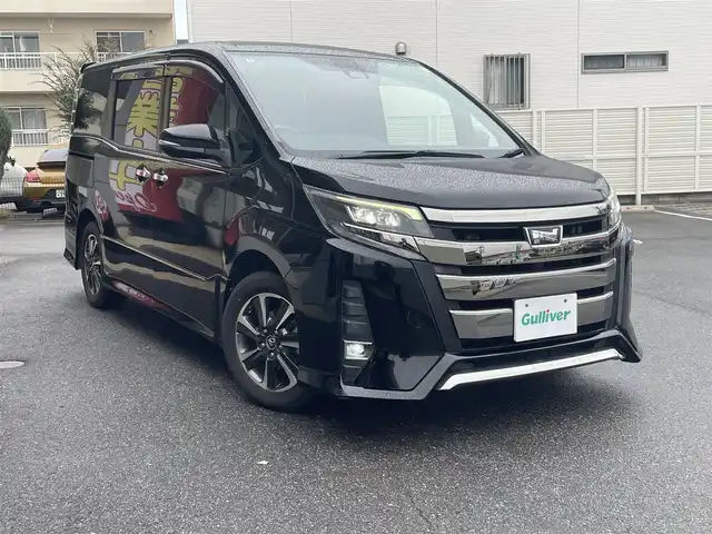 トヨタ ノア Si ダブルバイビー 愛知県 2018(平30)年 12万km ブラック メモリナビ/フルセグテレビ/バックカメラ/アイドリングストップ/クルーズコントロール/両側パワースライドドア/ETC