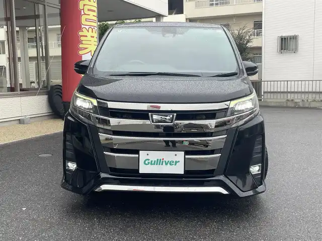 トヨタ ノア Si ダブルバイビー 愛知県 2018(平30)年 12万km ブラック メモリナビ/フルセグテレビ/バックカメラ/アイドリングストップ/クルーズコントロール/両側パワースライドドア/ETC