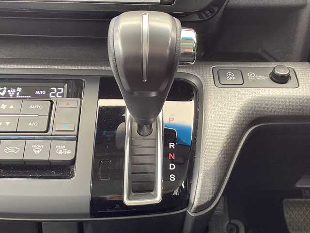 ホンダ ステップワゴン スパーダ ホンダセンシング 栃木県 2020(令2)年 4.3万km モダンスティールM 純正メモリナビ/(フルセグTV・Bluetooth・CD・DVD・AppleCarPlay・USB・SD)/バックカメラ/純正後席モニター/ホンダセンシング/ ・衝突軽減ブレーキ/ ・レーンキープアシスト/両側パワースライドドア/わくわくゲート/前方ドライブレコーダー/LEDヘッドライト/オートライト/パドルシフト/純正アルミホイール/純正フロアマット/ウォークスルー/スマートキー