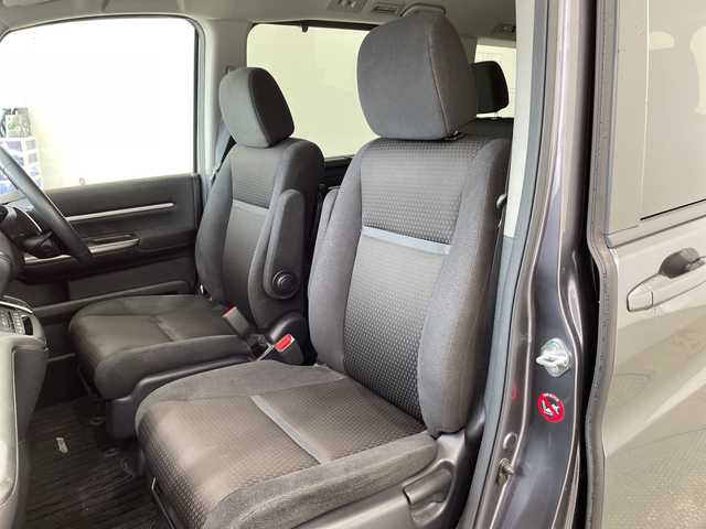 ホンダ ステップワゴン スパーダ ホンダセンシング 栃木県 2020(令2)年 4.3万km モダンスティールM 純正メモリナビ/(フルセグTV・Bluetooth・CD・DVD・AppleCarPlay・USB・SD)/バックカメラ/純正後席モニター/ホンダセンシング/ ・衝突軽減ブレーキ/ ・レーンキープアシスト/両側パワースライドドア/わくわくゲート/前方ドライブレコーダー/LEDヘッドライト/オートライト/パドルシフト/純正アルミホイール/純正フロアマット/ウォークスルー/スマートキー