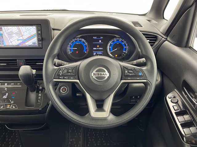 日産 ルークス HWS X アーバンクロム プロパイロットED 千葉県 2022(令4)年 2.7万km ブラック 純正ディーラーオプションナビ/BT フルセグTV CD SD/全方位カメラ/衝突軽減ブレーキ/前後コーナーセンサー/レーンキープアシスト/ロールサンシェード/両側パワースライドドア/純正フロアマット/LEDヘッドライト/オートライト/アイドリングストップ/横滑り防止/スマートキー/プッシュスタート