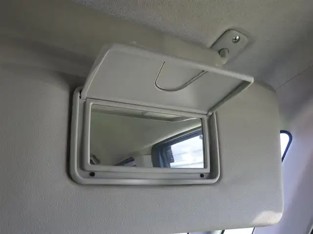 トヨタ タンク カスタムG S 千葉県 2018(平30)年 6.1万km ファインブルーマイカメタリック/シルバー2トーン スマートアシストII/クルーズコントロール/エコアイドル/両側パワースライドドア/純正SDナビ/ワンセグTV/【CD再生機能　Bluetooth接続】/ドライブレコーダー（DRT-H66A）/革巻きステアリング/LEDヘッドライト/フォグライト/ウインカーミラー/リアコーナーセンサー/純正14インチアルミホイル/キーフリーシステム