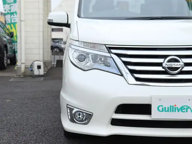 日産 セレナ ハイウェイスター Sハイブリッド 神奈川県 2014(平26)年 7.2万km ブリリアントホワイトパール エマージェンシーブレーキ/純正メモリナビ/フルセグテレビ/バックカメラ/フリップダウンモニター/クルーズコントロール/ドアバイザー/プッシュスタート/両側パワースライドドア/ETC/ドラレコ(前後)/アイドリングストップ/純正16インチAW（車内にあり）/保証書、取説、ナビ説/記録簿（H27.28.R4.5）/スペアスマートキー