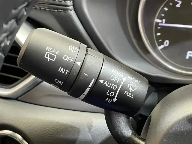 マツダ ＣＸ－５ XD プロアクティブ 岩手県 2017(平29)年 8.2万km ソウルレッドクリスタルM ４WD/ディーゼルターボ/ヘッドアップディスプレイ/i-ACTIVSENSE/スマートブレーキサポート/マツダレーダークルーズコントロール/レーンキープアシスト/ブラインドスポットシステム/パーキングセンサー/アダプティブLEDヘッドライト/横滑り防止装置/アイドリングストップ/MTモード付きAT/純正アンダースカート/オートブレーキホールド/純正ナビ/（CD/DVD/フルセグ/AUX/USB/Bluetooth）/ステアリングスイッチ/バック・サイドカメラ/ドライブレコーダー/LEDヘッドライト/リヤフォグランプ