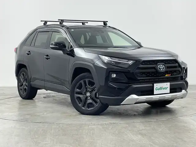トヨタ ＲＡＶ４ ハイブリッド アドベンチャー 群馬県 2024(令6)年 2.7万km アティチュードブラックマイカ 純正１０．５型ナビ　バックカメラ　アダプティブクルーズコントロール　レーンキープアシスト　シートベンチレーション　シートヒーター　クリアランスソナー　オートマチックハイビーム　ＬＥＤ　ＥＴＣ　禁煙車
