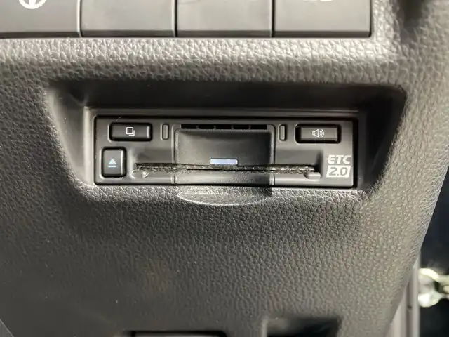 トヨタ ＲＡＶ４ ハイブリッド アドベンチャー 群馬県 2024(令6)年 2.7万km アティチュードブラックマイカ 純正１０．５型ナビ　バックカメラ　アダプティブクルーズコントロール　レーンキープアシスト　シートベンチレーション　シートヒーター　クリアランスソナー　オートマチックハイビーム　ＬＥＤ　ＥＴＣ　禁煙車