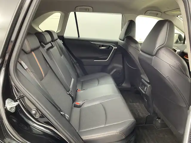 トヨタ ＲＡＶ４ ハイブリッド アドベンチャー 群馬県 2024(令6)年 2.7万km アティチュードブラックマイカ 純正１０．５型ナビ　バックカメラ　アダプティブクルーズコントロール　レーンキープアシスト　シートベンチレーション　シートヒーター　クリアランスソナー　オートマチックハイビーム　ＬＥＤ　ＥＴＣ　禁煙車