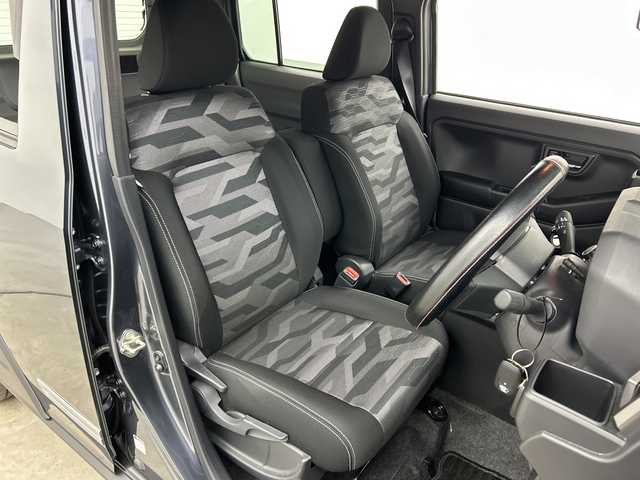 ダイハツ タフト G クロムベンチャー 三重県 2023(令5)年 0.5万km クロムグレーメタリック /7インチディスプレイオーディオ//バックカメラ//シートヒーター//ガラスルーフ//LEDヘッドライト//電動パーキングブレーキ//オートブレーキホールド//コーナーセンサー//衝突軽減ブレーキ//アイドリングストップ//パーキングアシスト//スマートキー×2//純正15インチAW