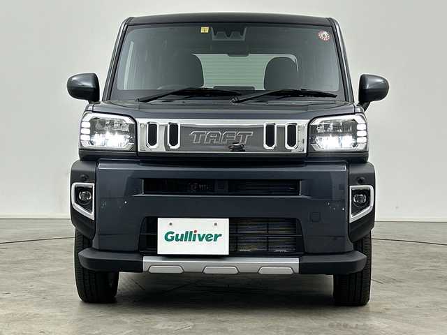 ダイハツ タフト G クロムベンチャー 三重県 2023(令5)年 0.5万km クロムグレーメタリック /7インチディスプレイオーディオ//バックカメラ//シートヒーター//ガラスルーフ//LEDヘッドライト//電動パーキングブレーキ//オートブレーキホールド//コーナーセンサー//衝突軽減ブレーキ//アイドリングストップ//パーキングアシスト//スマートキー×2//純正15インチAW