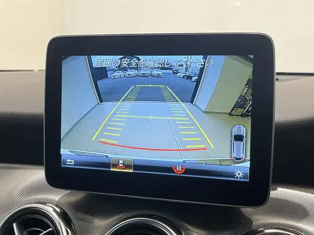 メルセデス・ベンツ ＧＬＡ２２０ 4マチック 岐阜県 2020(令2)年 4.2万km ポーラホワイト レーダーセーフティパッケージ/　ブラインドスポットアシスト/　アクティブディスタンスアシスト/　レーンキーピングアシスト/プレミアムパッケージ/　前席メモリー付きフルパワーシート/　harman/kardonサウンド/　アンビエントライト/　パノラミックスライディングルーフ/純正ナビ/DVD、CD再生/TV/Bluetooth/バックカメラ/LEDヘッドライト/ETC