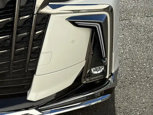 トヨタ アルファード S タイプゴールドⅡ 岩手県 2022(令4)年 2.1万km ホワイトパールクリスタルシャイン 禁煙車/4WD/モデリスタフルエアロ/純正フリップダウンモニター/ディスプレイオーディオナビ/→フルセグTV/Bluetooth/FM/AM/バックカメラ/両側パワースライドドア/パワーバックドア/ローダウン（TEIN）/社外20インチAW/ハーフレザー/ステアリングスイッチ/トヨタセーフティセンス/追従型クルーズコントロール/ブラインドスポットモニター/レーンキープアシスト/衝突軽減システム/前後コーナーセンサー/横滑り防止装置/電子パーキング/オートブレーキホールド/オートライト/オートハイビーム/LEDヘッドライト/LEDフォグライト/〇プッシュスタート/〇電動格納ミラー/〇ウィンカーミラー/〇ドアバイザー/〇フロアマット/〇シガーソケット/〇USBポート/前後ドライブレコーダー/ビルトインETC/冬タイヤ社外アルミホイール車載