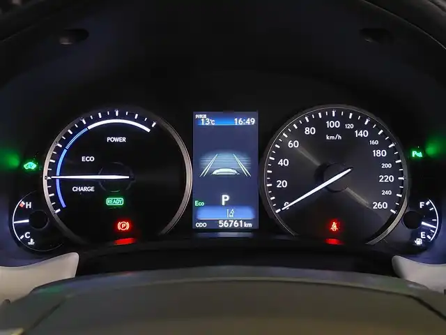 レクサス ＮＸ 300h バージョンL 東京都 2019(平31)年 5.7万km ソニックチタニウム LexusSafetysystem＋/・プリクラッシュセーフティー/・レーントレーシングアシスト/・アダプティブハイビームシステム/・オートマチックハイビーム/・ロードサインアシスト/・レーダークルーズコントロール/・先行車発進告知機能/・クリアランスソナー/純正ナビ（フルセグTV、AM/FM、Bluetooth）/バック＆サイドカメラ/パワーバックドア/LEDオートライト/レザーシート/前席パワーシート＆シートベンチレーション/全席シートヒーター/シートメモリー/純正18インチアルミホイール/ブラインドスポットモニター/ETC2.0/スペアキー２本