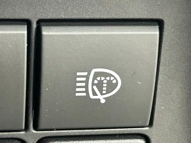 トヨタ ランドクルーザー プラド TX Lパッケージ ブラックED 道央・札幌 2020(令2)年 1万km ブラック ・４ＷＤ/・衝突軽減/・純正ナビ/・BT/USB/フルセグTV/・全方位カメラ/・ＥＴＣ2.0/・RSA/・BSM/・PCS/・アダプティブクルーズコントロール/・レーンキープアシスト/・ダウンヒルアシスト/・シートヒーター/・シートエアコン/・本革シート/・パワーシート/・ドライブレコーダー/・ＬＥＤヘッドライト/・オートライト/・オートマチックハイビーム/・フォグランプ/・プッシュスタート/・スマートキー/・３列シート/・電動格納サードシート/・パワーステアリング/・パワーウィンドウ/・コーナーセンサー/・純正フロアマット/・ルーフレール/・純正アルミホイール/・ドアバイザー