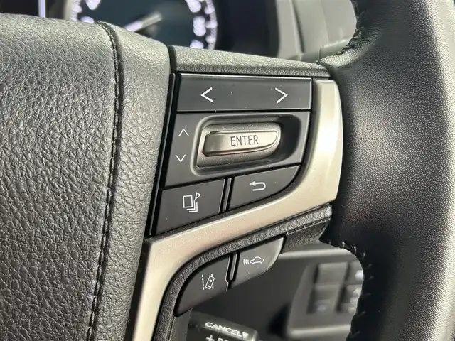 トヨタ ランドクルーザー プラド TX Lパッケージ ブラックED 道央・札幌 2020(令2)年 1万km ブラック ・４ＷＤ/・衝突軽減/・純正ナビ/・BT/USB/フルセグTV/・全方位カメラ/・ＥＴＣ2.0/・RSA/・BSM/・PCS/・アダプティブクルーズコントロール/・レーンキープアシスト/・ダウンヒルアシスト/・シートヒーター/・シートエアコン/・本革シート/・パワーシート/・ドライブレコーダー/・ＬＥＤヘッドライト/・オートライト/・オートマチックハイビーム/・フォグランプ/・プッシュスタート/・スマートキー/・３列シート/・電動格納サードシート/・パワーステアリング/・パワーウィンドウ/・コーナーセンサー/・純正フロアマット/・ルーフレール/・純正アルミホイール/・ドアバイザー