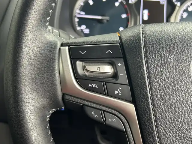 トヨタ ランドクルーザー プラド TX Lパッケージ ブラックED 道央・札幌 2020(令2)年 1万km ブラック ・４ＷＤ/・衝突軽減/・純正ナビ/・BT/USB/フルセグTV/・全方位カメラ/・ＥＴＣ2.0/・RSA/・BSM/・PCS/・アダプティブクルーズコントロール/・レーンキープアシスト/・ダウンヒルアシスト/・シートヒーター/・シートエアコン/・本革シート/・パワーシート/・ドライブレコーダー/・ＬＥＤヘッドライト/・オートライト/・オートマチックハイビーム/・フォグランプ/・プッシュスタート/・スマートキー/・３列シート/・電動格納サードシート/・パワーステアリング/・パワーウィンドウ/・コーナーセンサー/・純正フロアマット/・ルーフレール/・純正アルミホイール/・ドアバイザー