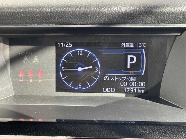 トヨタ ルーミー カスタムG 大阪府 2024(令6)年 0.2万km ブラックマイカメタリック/パールホワイト2トーン ワンオーナー/9型ナビ フルセグTV/CD DVD BT HDMI USB/全方位カメラ/2.0ETC/両側パワースライドドア/シートヒーター/コーナーセンサー/前後ドラレコ/衝突被害軽減ブレーキ/レーダークルーズコントロール/レーンアシスト/オートマチックハイビーム/LEDオートヘッドライト/フォグライト/横滑り防止/スマートキー/保証書 取説/禁煙車