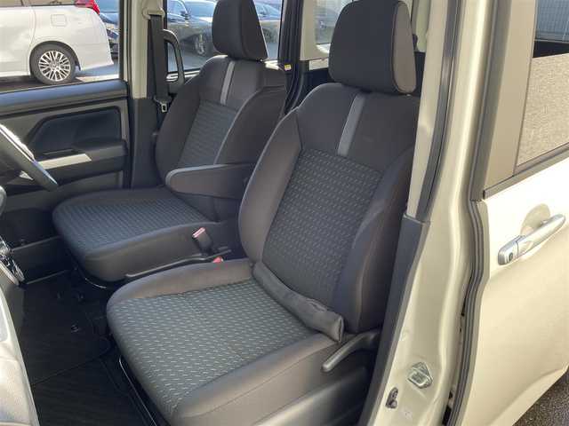 トヨタ ルーミー カスタムG 大阪府 2024(令6)年 0.2万km ブラックマイカメタリック/パールホワイト2トーン ワンオーナー/9型ナビ フルセグTV/CD DVD BT HDMI USB/全方位カメラ/2.0ETC/両側パワースライドドア/シートヒーター/コーナーセンサー/前後ドラレコ/衝突被害軽減ブレーキ/レーダークルーズコントロール/レーンアシスト/オートマチックハイビーム/LEDオートヘッドライト/フォグライト/横滑り防止/スマートキー/保証書 取説/禁煙車