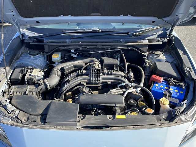 スバル インプレッサ ＸＶ 2．0i－L アイサイト 岩手県 2017(平29)年 4.7万km クールグレーカーキ 社外ナビ/AM/FM/CD/DVD/Bluetooth/フルセグTV/純正オーディオ/バックカメラ/ETC/レーダークルーズコントロール/衝突被害軽減ブレーキ/レーンキープアシスト/横滑り防止装置/アイドリングストップ/オートライト/LEDヘッドライト/フォグランプ/スマートキー/プッシュスタート/電動格納ミラー/純正17インチAW/純正フロアマット/純正ドアバイザー/保証書/取扱説明書