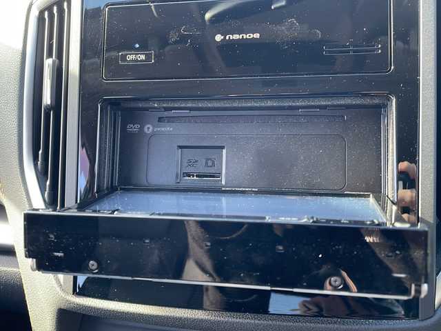 スバル インプレッサ ＸＶ 2．0i－L アイサイト 岩手県 2017(平29)年 4.7万km クールグレーカーキ 社外ナビ/AM/FM/CD/DVD/Bluetooth/フルセグTV/純正オーディオ/バックカメラ/ETC/レーダークルーズコントロール/衝突被害軽減ブレーキ/レーンキープアシスト/横滑り防止装置/アイドリングストップ/オートライト/LEDヘッドライト/フォグランプ/スマートキー/プッシュスタート/電動格納ミラー/純正17インチAW/純正フロアマット/純正ドアバイザー/保証書/取扱説明書