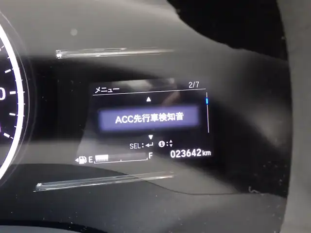 ホンダ シャトル G ホンダセンシング 千葉県 2020(令2)年 2.4万km ルナシルバーM ホンダセンシング/・衝突軽減ブレーキ（CMBS）/・車線維持支援システム（LKAS）/・アダプティブクルーズコントロール（ACC）/・後方誤発進抑制機能/・誤発進抑制機能/純正SDナビ/地デジTV/【DVD/CD再生機能　Bluetooth接続】/バックカメラ/ステアリングスイッチ/ETC/LEDヘッドライト/フォグライト/ウインカーミラー/サイド/カーテンエアバッグ/スマートキー