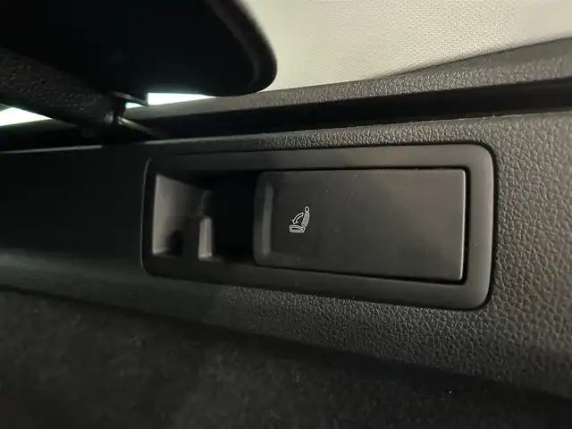 フォルクスワーゲン ゴルフ ヴァリアント TSI ハイライン BMテクノ 愛知県 2014(平26)年 14.1万km シルバー アダプティブクルーズコントロール/プリクラッシュブレーキシステム/レーンキープアシストシステム/パドルシフト/電動パーキングブレーキ/オートホールド/前方ドラレコ/オートライト/電格ミラー/純正１７インチAW/ETC/フロアマット/ルーフレール/リモコンキー×２