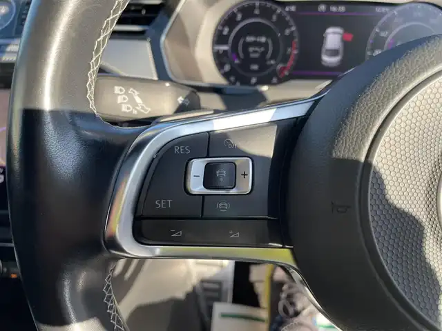 フォルクスワーゲン アルテオン TSI 4モーション Rラインアドバンス 石川県 2019(令1)年 3.4万km 白 4WD/ターボ/Rライン/純正ナビ/フルセグTV/全方位カメラ/LEDヘッドライト/ビルトインETC/革シート/シートヒーター/サンルーフ/純正アルミホイール/レーダークルーズ/レーダーブレーキ/パワートランク/スマートキー/プッシュスタート/クリアランスソナー