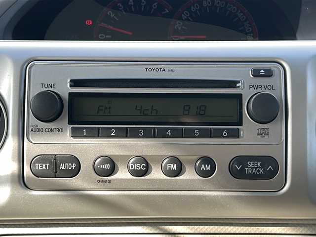 トヨタ ポルテ 130i 三重県 2010(平22)年 6.9万km シルバーマイカM 片側パワースライドドア/純正フロアマット/ヘッドライトレベライザー/純正フロアマット/純正ドアバイザー/ダブルエアバック/禁煙車