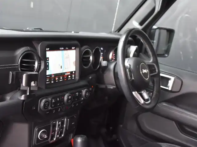 クライスラー・ジープ ジープ ラングラー アンリミテッド サハラ 和歌山県 2020(令2)年 3万km 黒 社外F/Rバンパー /MKW17incAW /黒革 /ヒッチメンバー /純ナビ /Bカメラ /Fカメラ /CarPlay /Bluetoothオーディオ /ACC /BSM /衝突軽減ブレーキ /前後センサー /スマートキー /ドラレコ /シートヒーター /LEDライト /ETC/スペアキー