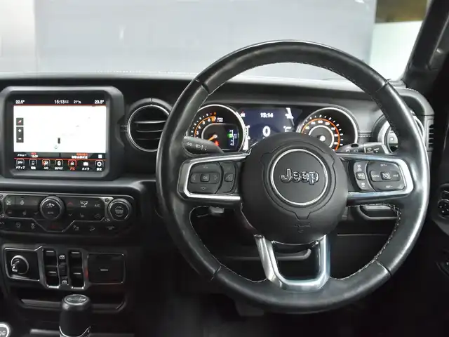 クライスラー・ジープ ジープ ラングラー アンリミテッド サハラ 和歌山県 2020(令2)年 3万km 黒 社外F/Rバンパー /MKW17incAW /黒革 /ヒッチメンバー /純ナビ /Bカメラ /Fカメラ /CarPlay /Bluetoothオーディオ /ACC /BSM /衝突軽減ブレーキ /前後センサー /スマートキー /ドラレコ /シートヒーター /LEDライト /ETC/スペアキー