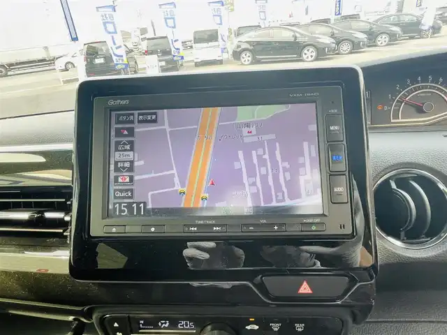 ホンダ Ｎ ＢＯＸ カスタム G L ホンダセンシング 岡山県 2019(平31)年 13万km プラチナホワイトパール (株)IDOMが運営する【じしゃロン岡山店】の自社ローン専用車両です。こちらは現金またはオートローンご利用時の価格です。 自社ローンご希望の方は別途その旨お申し付け下さい/＊純正ナビ（VXM-194Ci）/＊片側パワスラ/＊バックカメラ/＊プッシュST/＊Bluetooth接続/＊スマートキー