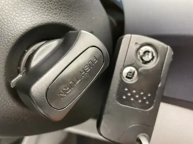 ホンダ ＣＲ－Ｚ α 新潟県 2010(平22)年 8.5万km プレミアムホワイトパール 純正オーディオ/クルーズコントロール/ETC/横滑り防止装置/オートライト/パドルシフト/禁煙車