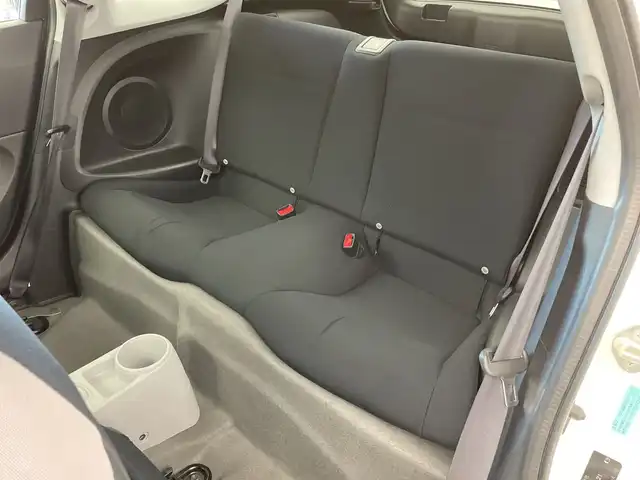 ホンダ ＣＲ－Ｚ α 新潟県 2010(平22)年 8.5万km プレミアムホワイトパール 純正オーディオ/クルーズコントロール/ETC/横滑り防止装置/オートライト/パドルシフト/禁煙車