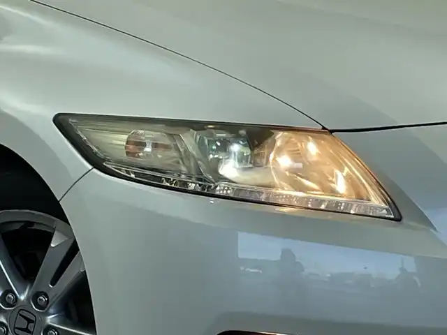 ホンダ ＣＲ－Ｚ α 新潟県 2010(平22)年 8.5万km プレミアムホワイトパール 純正オーディオ/クルーズコントロール/ETC/横滑り防止装置/オートライト/パドルシフト/禁煙車