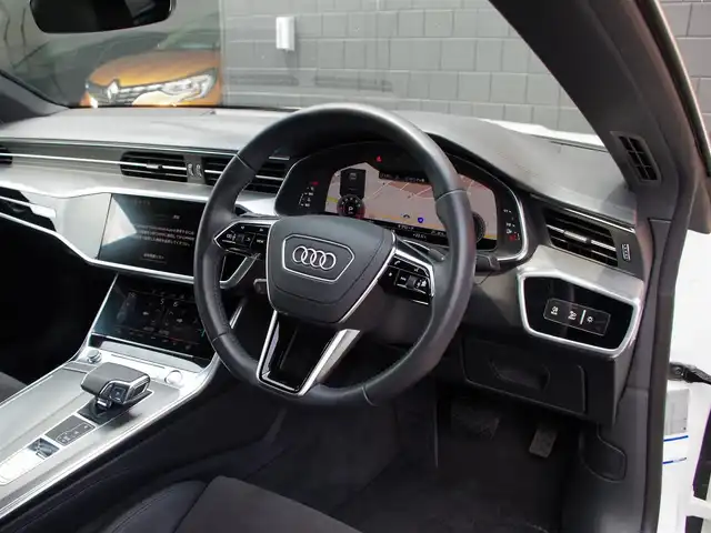 アウディ Ａ７ SB 55TFSIクワトロ 1stエディション 埼玉県 2018(平30)年 1.1万km グレイシアホワイトメタリック 特別仕様車/ブラックハーフレザーシート/アダプティブクルーズコントロール/マトリクスLED/バーチャルコックピット/CarPlay/パークセンサー/全周囲カメラ/純正ナビ/ETC/フルセグTV/シートヒーター/イージークローザードア