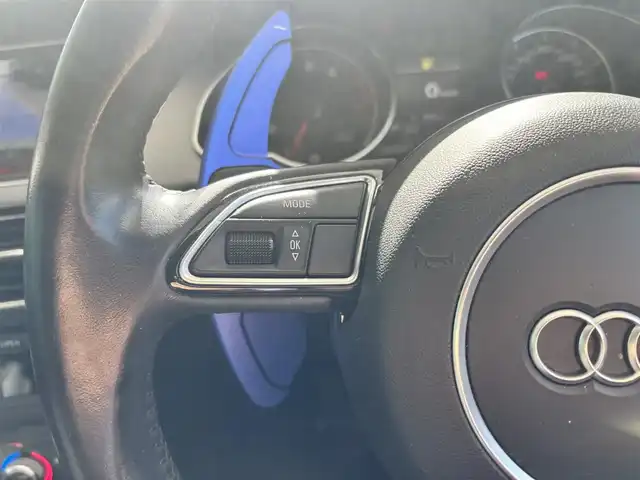 アウディ Ａ５ SB 2．0 TFSI クワトロ 京都府 2013(平25)年 5.3万km 黒 純正マルチナビ、Bluetooth/パドルシフト/黒革シート/前席シートヒーター/前席パワーシート/ディスチャージ/ETC/社外19インチアルミホイール/保証書/取扱説明書