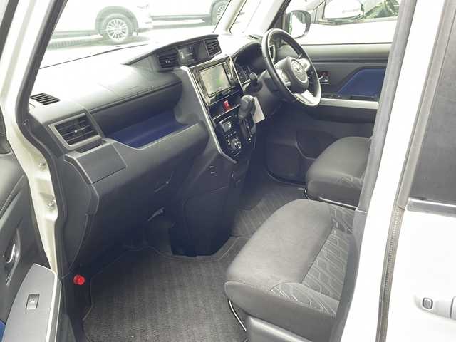 トヨタ タンク カスタムG 長野県 2020(令2)年 2.8万km パールホワイトⅢ 純正SDナビ（NSCN-W68）/FM・AM・CD・ワンセグテレビ/Bluetooth Audio/バックカメラ/純正14インチアルミホイール/衝突被害軽減ブレーキ/純正ドライブレコーダー/両側パワースライドドア/前後コーナーセンサー/クルーズコントロール/革巻きステアリング/ロールサンシェード/純正フロアマット/LEDヘッドライト/オートライト/フォグランプ/ドアバイザー/プッシュスタート/スマートキー/ETC2.0